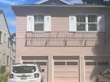 6 Avila Road