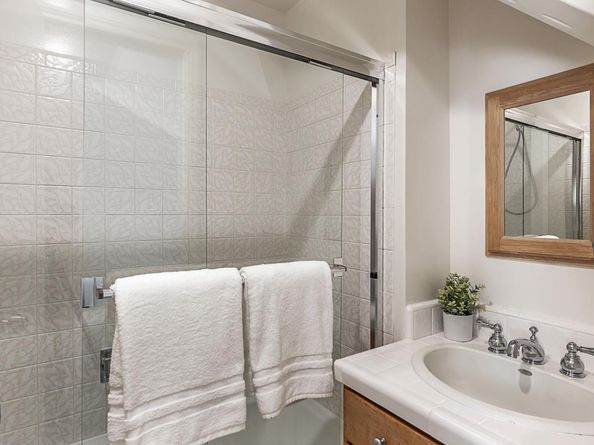 635 Occidental Avenue, San Mateo CA 94402