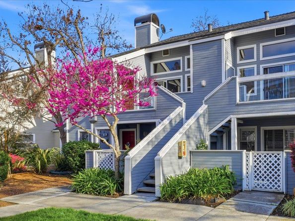 727 Portwalk Place, Redwood City CA 94065