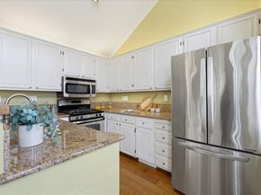 727 Portwalk Place, Redwood City CA 94065