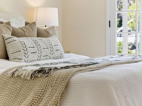 20 Campo Bello Court, Menlo Park CA 94025