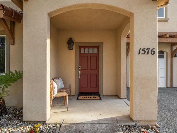 1576 Heritage Lane, Santa Cruz CA 95062