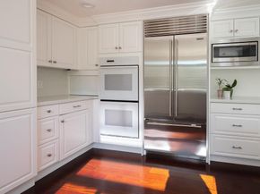 11 Susan Gale Court, Menlo Park CA 94025