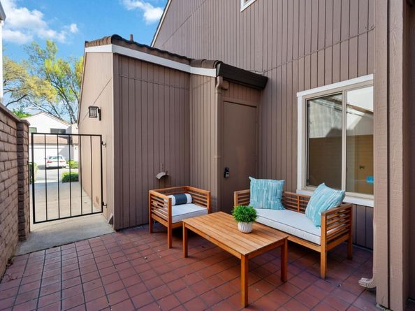 2410 S Park Lane, Santa Clara CA 95051