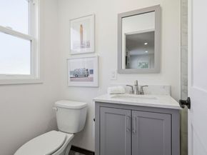 1333 Laguna Avenue, Burlingame CA 94010