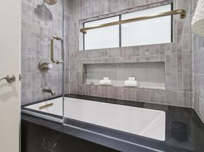 6875 The Turn, Oakland CA 94611