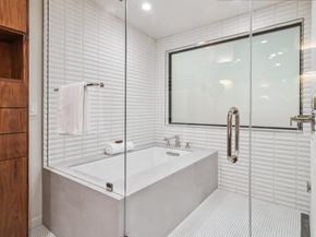 6875 The Turn, Oakland CA 94611