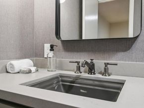 6875 The Turn, Oakland CA 94611