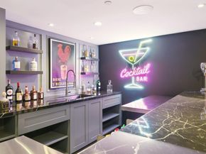 830 Bromfield Road, San Mateo CA 94402