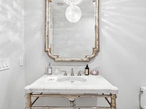 830 Bromfield Road, San Mateo CA 94402