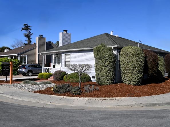 1639 Cypress Avenue, San Mateo CA 94401