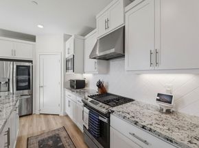 9263 Vista Cove Way, Newark CA 94560