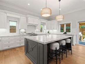 1052 Lovoi Way, San Jose CA 95125