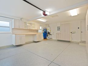 1052 Lovoi Way, San Jose CA 95125