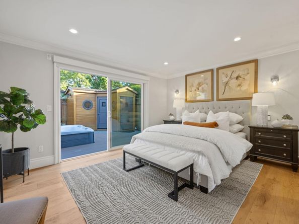 1052 Lovoi Way, San Jose CA 95125