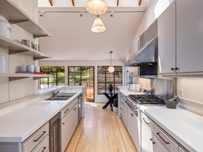 25620 Deerfield Drive, Los Altos Hills CA 94022