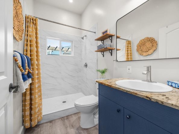 1124 Laurel Street, Santa Cruz CA 95060
