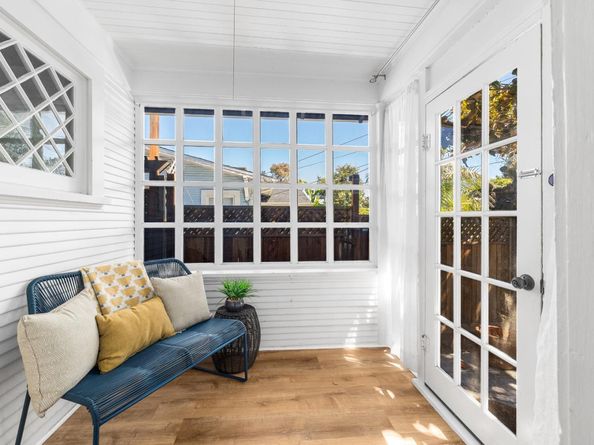 1124 Laurel Street, Santa Cruz CA 95060