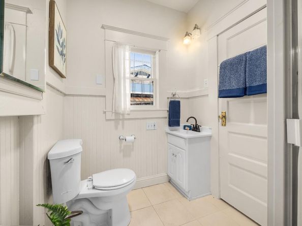 1124 Laurel Street, Santa Cruz CA 95060