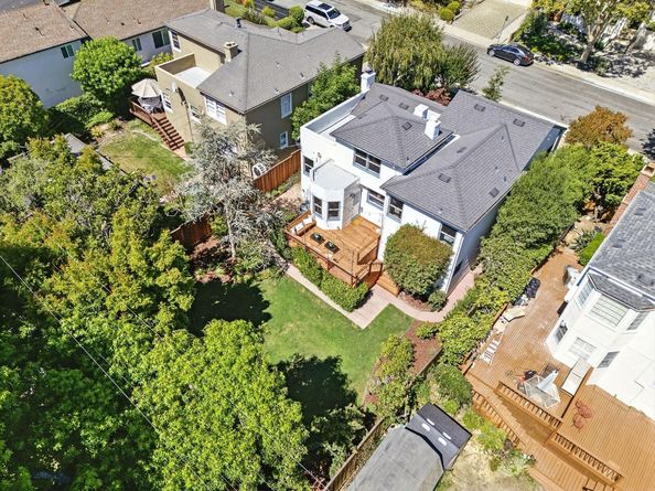 513 Castilian Way, San Mateo CA 94402