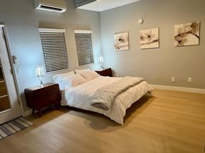 421 Sierra Vista Avenue 7, Mountain View CA 94043