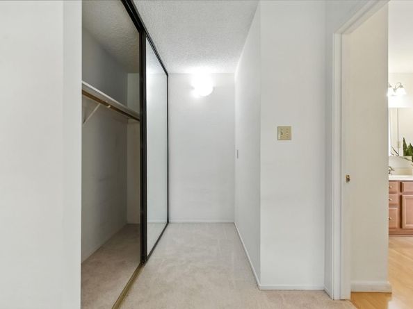 490 Auburn Way 14, San Jose CA 95129