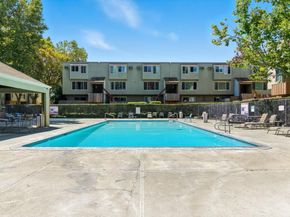 490 Auburn Way 14, San Jose CA 95129