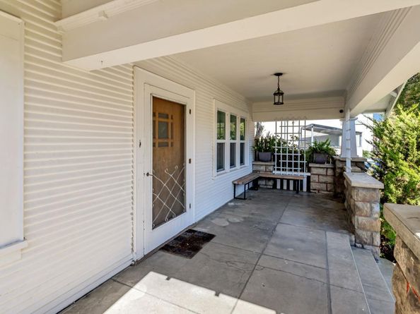 30 W Lake Avenue, Watsonville CA 95076