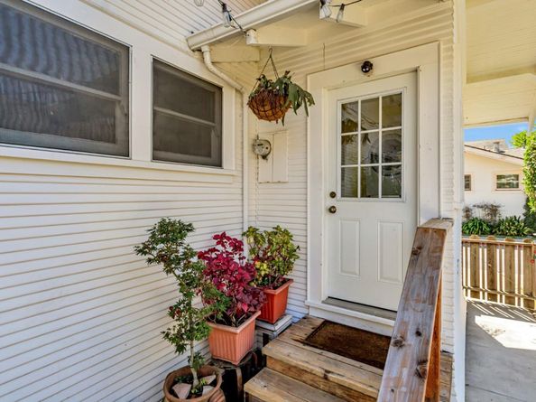 30 W Lake Avenue, Watsonville CA 95076