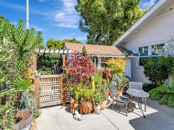 30 W Lake Avenue, Watsonville CA 95076