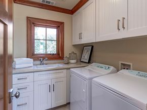 1 Redberry Ridge, Portola Valley CA 94028