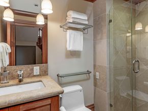 1 Redberry Ridge, Portola Valley CA 94028