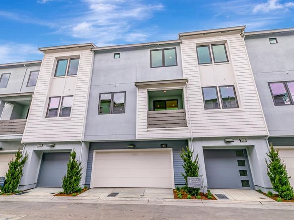 2871 Josephine Lane, Palo Alto CA 94303