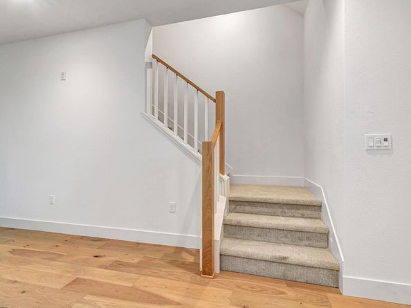 2871 Josephine Lane, Palo Alto CA 94303