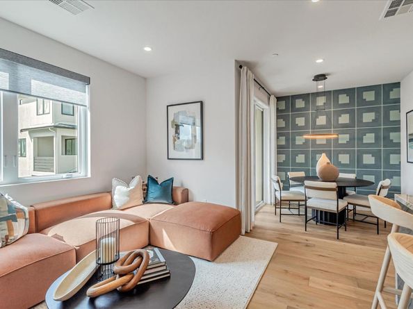 2871 Josephine Lane, Palo Alto CA 94303