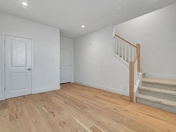 2871 Josephine Lane, Palo Alto CA 94303