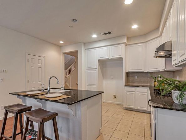 1103 Vida Larga Loop, Milpitas CA 95035