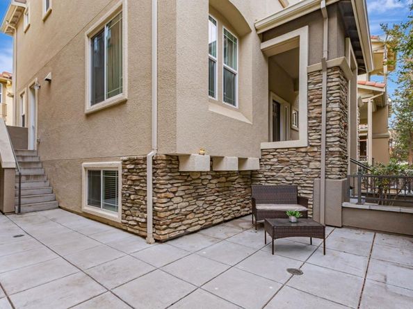 1103 Vida Larga Loop, Milpitas CA 95035