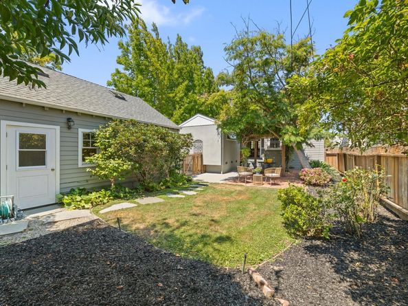 724 10th Avenue, San Mateo CA 94402