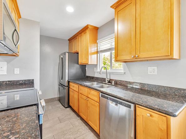 262 Tradewinds Court 4, San Jose CA 95123