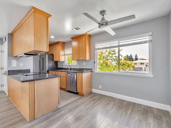 262 Tradewinds Court 4, San Jose CA 95123