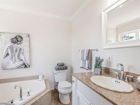 697 Glennan Drive, Redwood City CA 94061