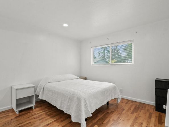 70 College Road, Watsonville CA 95076