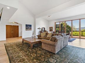 711 W California Way, Redwood City CA 94062