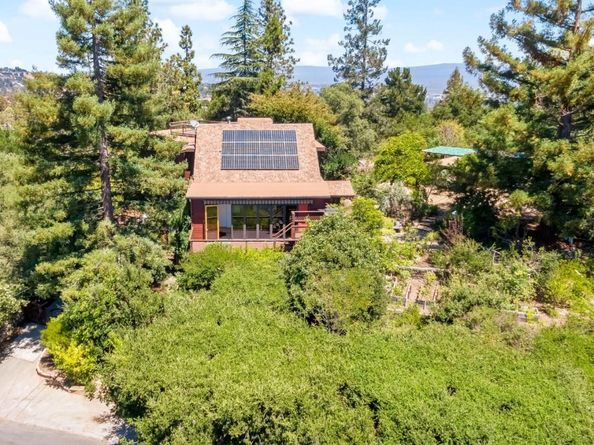 711 W California Way, Redwood City CA 94062