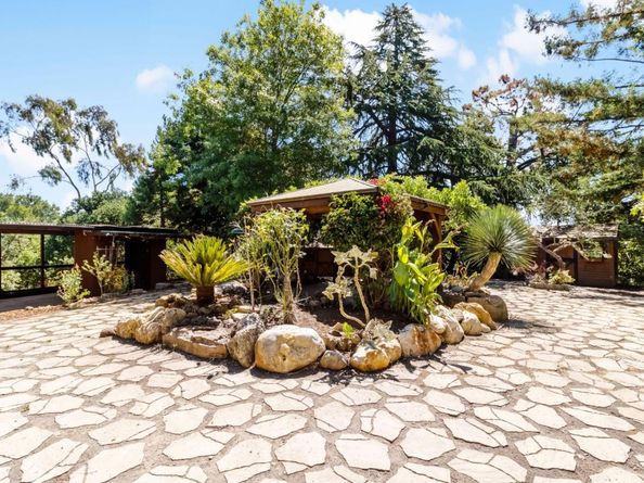 711 W California Way, Redwood City CA 94062
