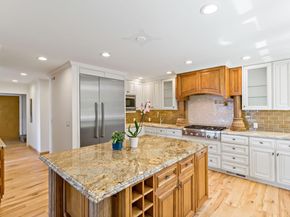 711 W California Way, Redwood City CA 94062