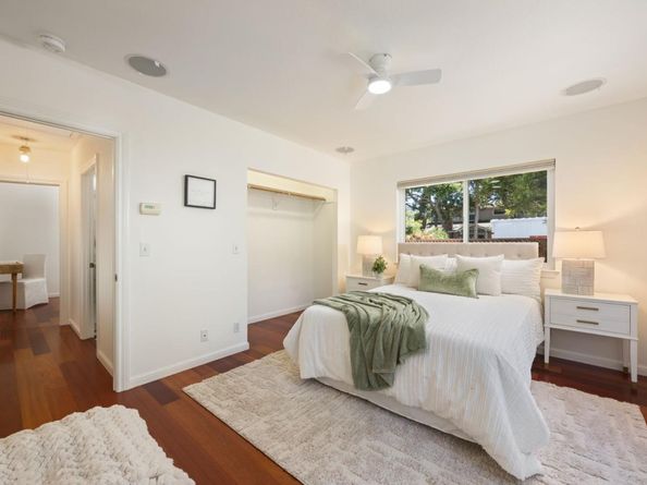 3820 Fair Oaks Avenue, Menlo Park CA 94025