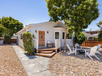 3820 Fair Oaks Avenue