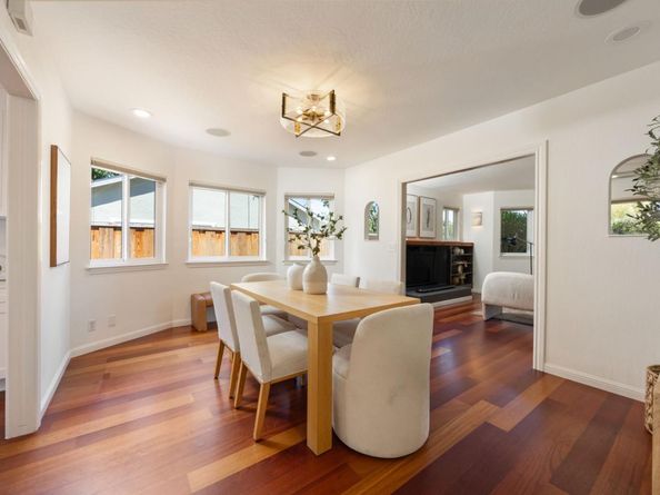 3820 Fair Oaks Avenue, Menlo Park CA 94025